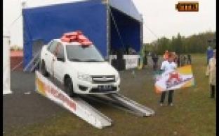 2 квартиры, 4 автомобиля и 750 микроволновок, блендеров и пылесосов