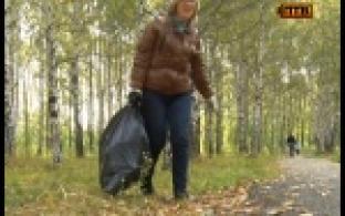 Алевтина Нарваткина приняла участие в субботнике в Корабельной роще