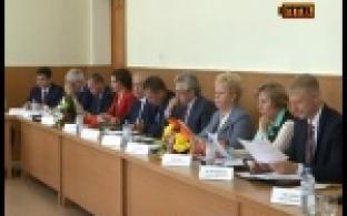 Сегодня состоялось последнее заседание первоуральской Думы нынешнего созыва