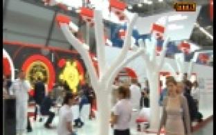 Посетители из разных точек земного шара побывали на стенде Группы ЧТПЗ в первый же день работы международной выставки "Иннопром"