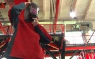 Знакомство с послом Уганды или звездой шоу-бизнеса Тиной Канделаки - для будущего металлурга ничего невозможного нет