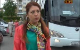 На одну из главных святынь Свердловской области - Ганину яму- сегодня отправились около сотни первоуральцев