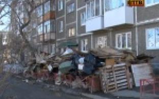 От старых досок и лыж, до сундуков и детских велосипедов
