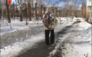 550 тысяч рублей из городского бюджета потратят на долгожданный ремонт тротуара в микрорайоне Хромпик