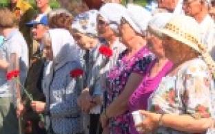 Никто не забыт...