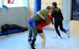 Пятеро спортсменов нашего города готовятся выступить на Международном турнире по смешанным единоборствам