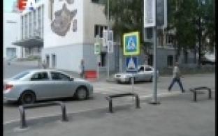 Автомобильное движение у дворца культуры ПНТЗ упорядочили