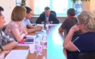 О коммунальных проблемах и соседских пересудах...