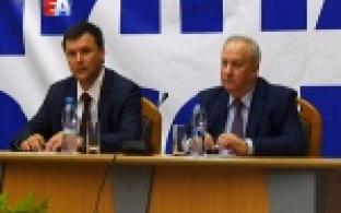 Представители "Единой России" рассказали первоуральцам, зачем идут во власть