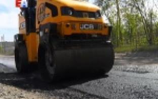 Аварийно-ямочный ремонт дорог в Первоуральске вступил в активную фазу