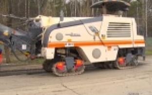 Коммунальщики полностью привели в порядок две городские улицы