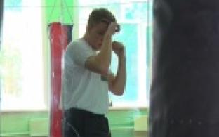 Во дворце водных видов спорта прошли соревнования по смешанным видам единоборств