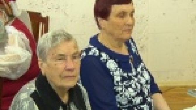 Выставочный зал музея ПНТЗ превратился в площадку встречи поколений