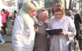 Более сотни пенсионеров отправились на экскурсию на Ганину Яму