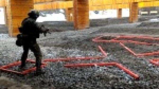 Бойцы спецназа "Россы" выполнили групповые и одиночные упражнения по стрельбе из автоматов и пистолетов на чемпионате УрФО