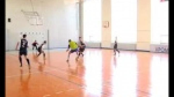 Работники крупнейших предприятий города сразились в финальных играх по мини-футболу в зачет городской спартакиады - 2016