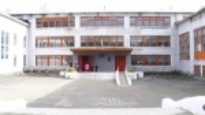 Все школьники должны учиться только с первой смены