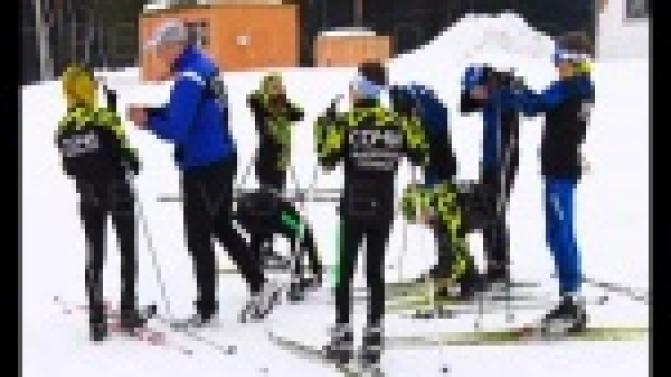 В Первоуральске соревнуются лыжники из Сочи.