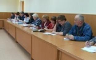 Ремонт дорог, уличное освещение и низкое напряжение в электросети