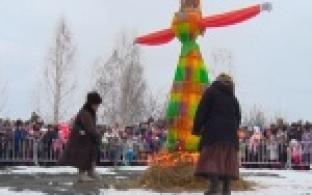 Пекли блины и веселились от души