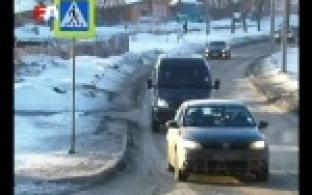 Десять водителей и почти двадцать пешеходов попали в список нарушителей правил дорожного движения.