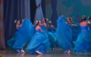 В ДК ПНТЗ первоуралочкам подарили концерт