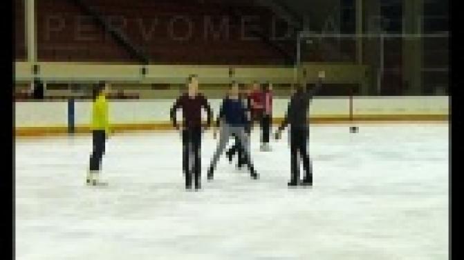 Врачи, инженеры, депутаты и другие известные первоуральцы - в необычном амплуа.