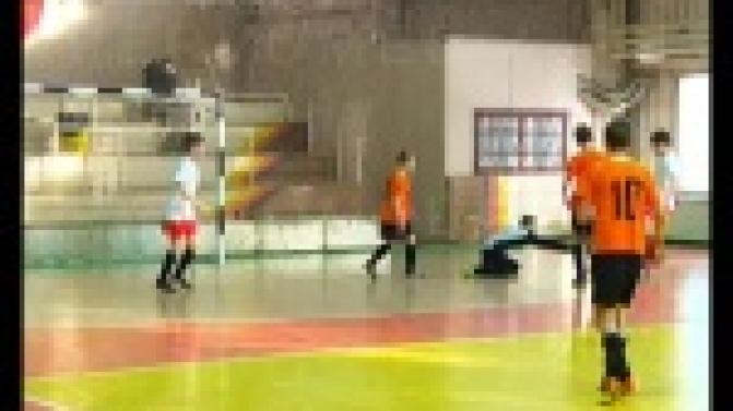 Проявить свои лучше спортивные качества смогли и юные футболисты.