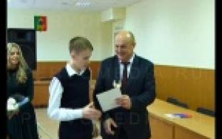 В Первоуральске назвали имена стипендиатов Главы городского округа