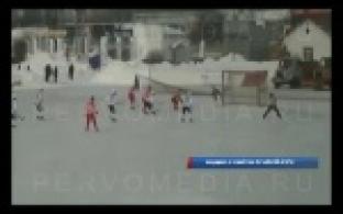 Первоуральская команда Суперлиги вышла на лёд после трёхнедельного игрового перерыва