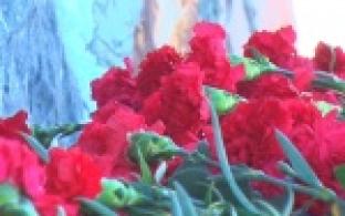 У памятника БМП провели митинг, посвящённый дню памяти воинов-интернационалистов