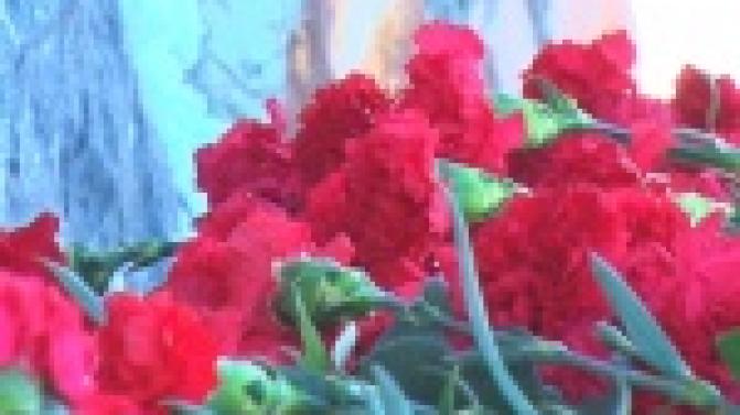 У памятника БМП провели митинг, посвящённый дню памяти воинов-интернационалистов