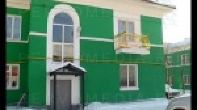 Старые двухэтажки по улице Чкалова приобрели свежий вид, современные коммуникации и новую кровлю.