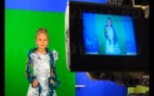 Поздравить весь город с наступающим праздником и выиграть приз.