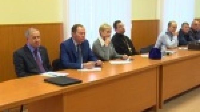 Выборы и развитие уральского туризма обсудили на общественно-политическом совете