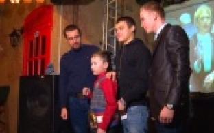 Профессиональный турнир по боксу "Стальная битва в Первом" завершился