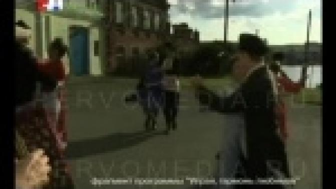 Фольклорный ансамбль первоуральских школьников стал участником программы "Играй гармонь" на Первом канале.