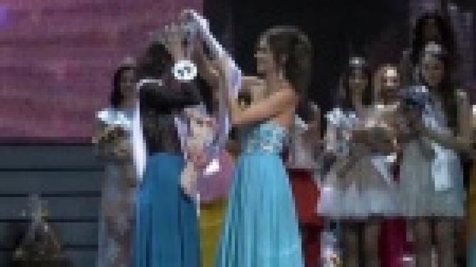 Первоуралочки вошли в пятерку финалистов на конкурсе "Краса России"