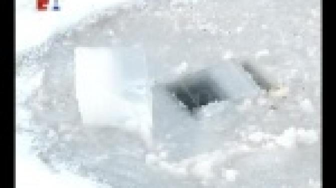 В окрестностях Первоуральска начали готовить лёд для главного областного новогоднего городка в Екатеринбурге.