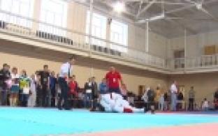 В открытом чемпионате по джиу-джитсу приняли участие 150 человек