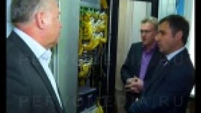 Заместитель председателя Первоуральской городской Думы торжественно завершил строительство «Большой оптической стройки».