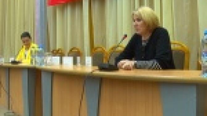 Форум под названием "Диалог бизнеса и власти" прошел в ДК ПНТЗ