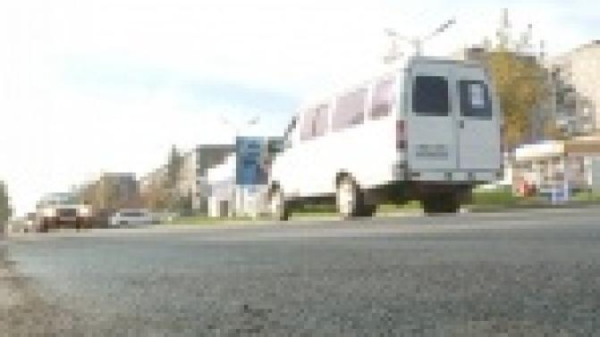 Намного ровнее стала и дорога на улице Вайнера