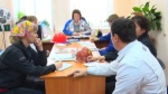 Профсоюзному комитету Новотрубного завода исполняется 80 лет