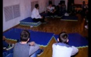 Будущие Белые металлурги свою учёбу начали с физкультурно-оздоровительного комплекса "Гагаринский".