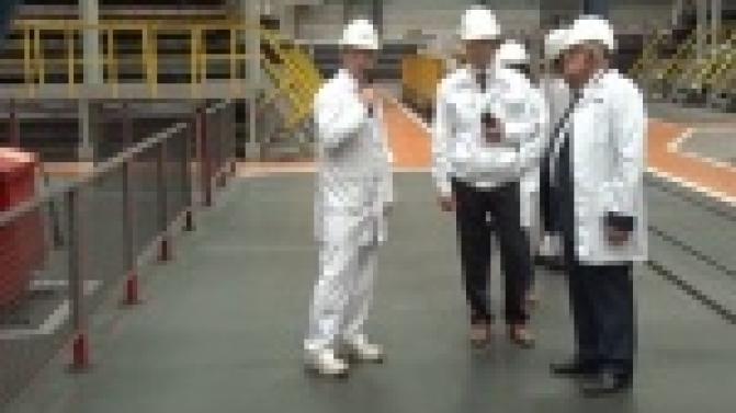 Белорусская делегация посетила цеха Белой металлургии ПНТЗ