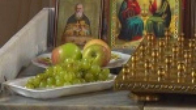 Православная церковь отмечает один из важнейших христианских праздников - Преображение Господне.