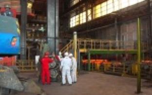 Студенты образовательного центра группы ЧТПЗ продолжают учиться даже летом