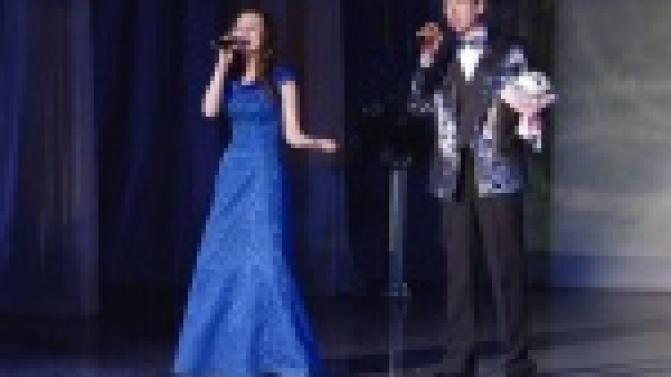 Кто они за кадром - работники телеканала ПТВ?