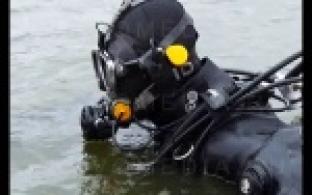 В Первоуральске организовали подводную уборку.